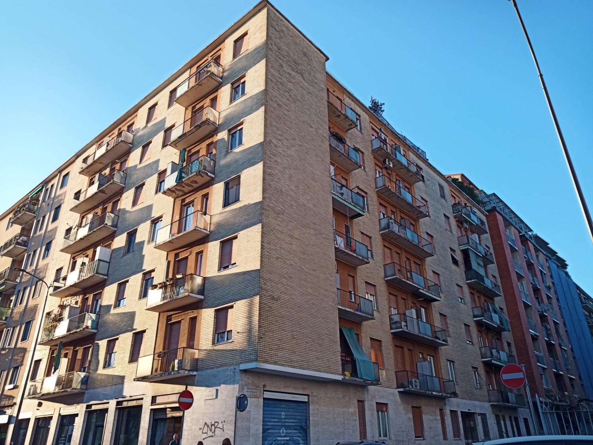 Fiuggi12 Apartment Milan Luaran gambar